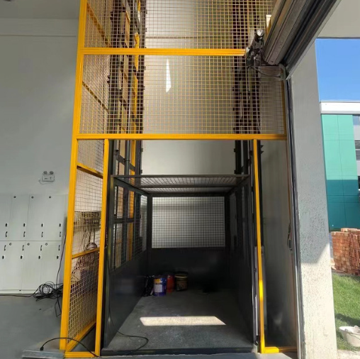 将乐导轨式升降机助力物流园破解运输难题